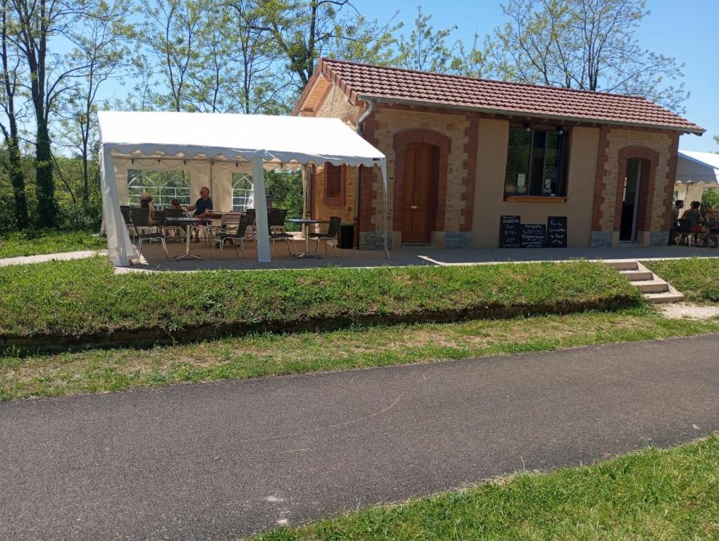 Gite De Belle Vue Semur-en-Brionnais Экстерьер фото